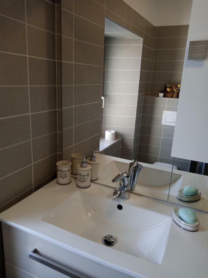 Rosemary Apartment Capodistria Esterno foto